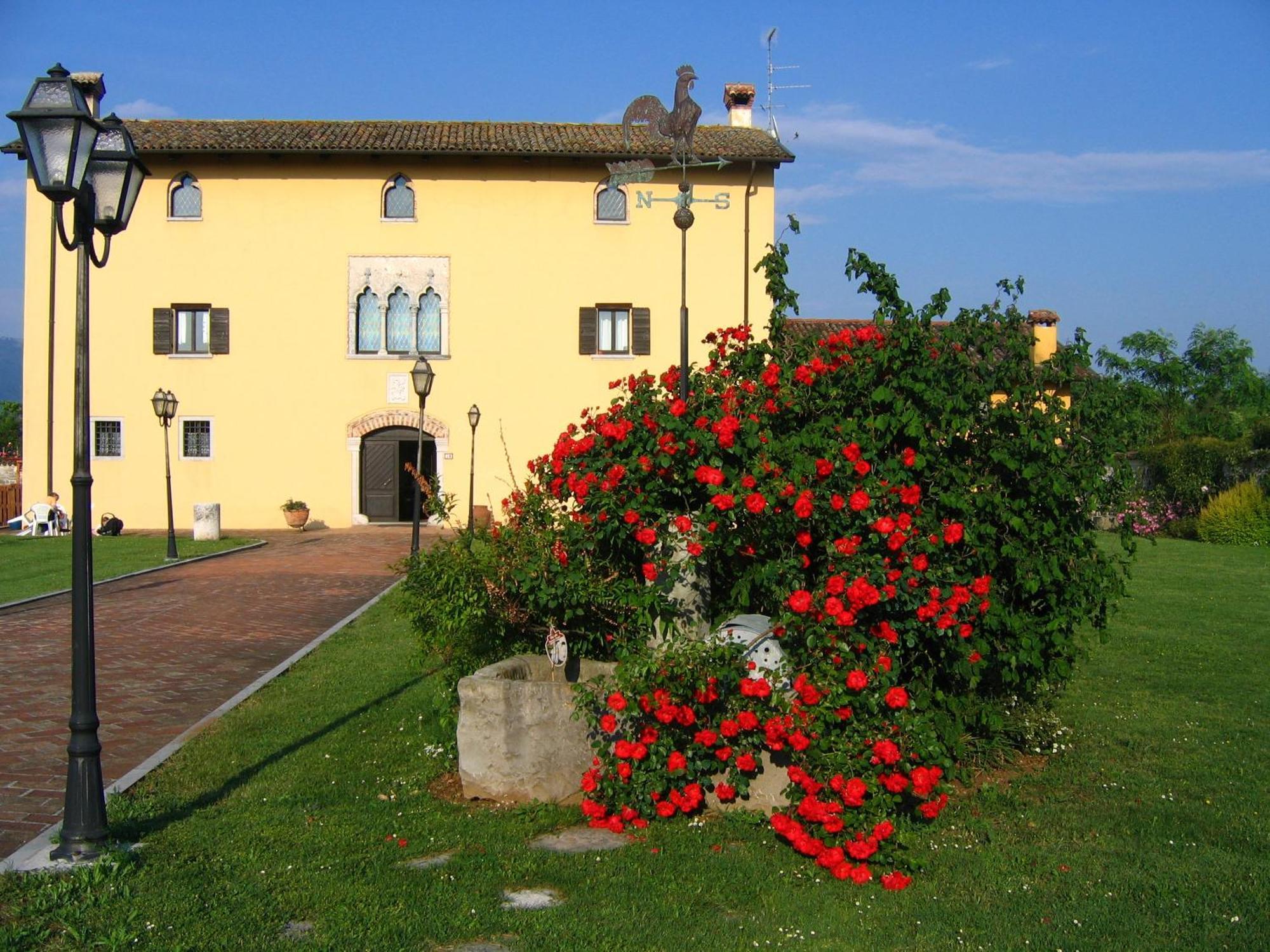 Agriturismo Domus Magna Povoletto Екстериор снимка